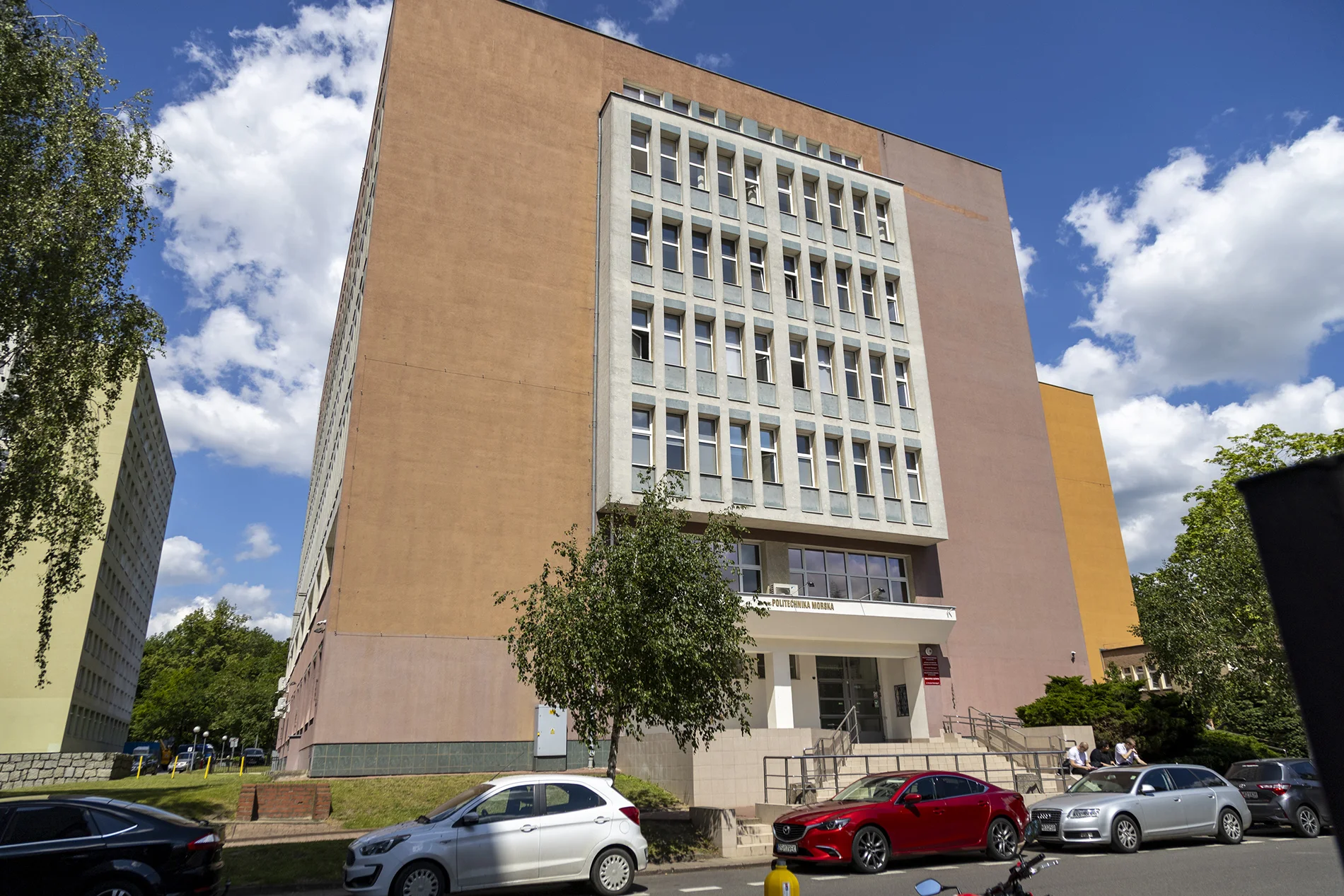 budynek WIET PM widok od frontu